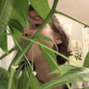 Meet your Posher, Holly